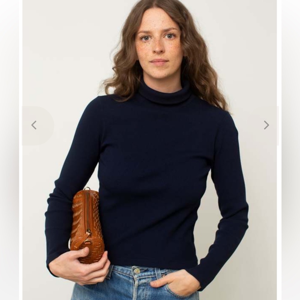 Donni the rib turtleneck NWT